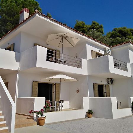 Skiathos Lagoterra Apartments Bagian luar foto
