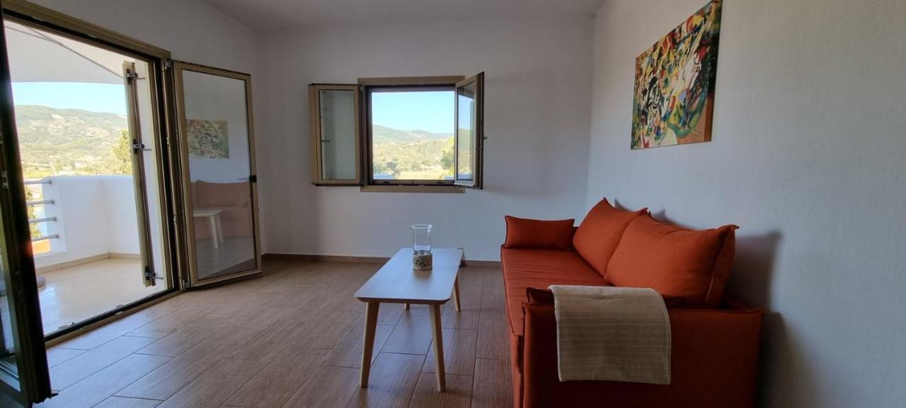 Skiathos Lagoterra Apartments Bagian luar foto