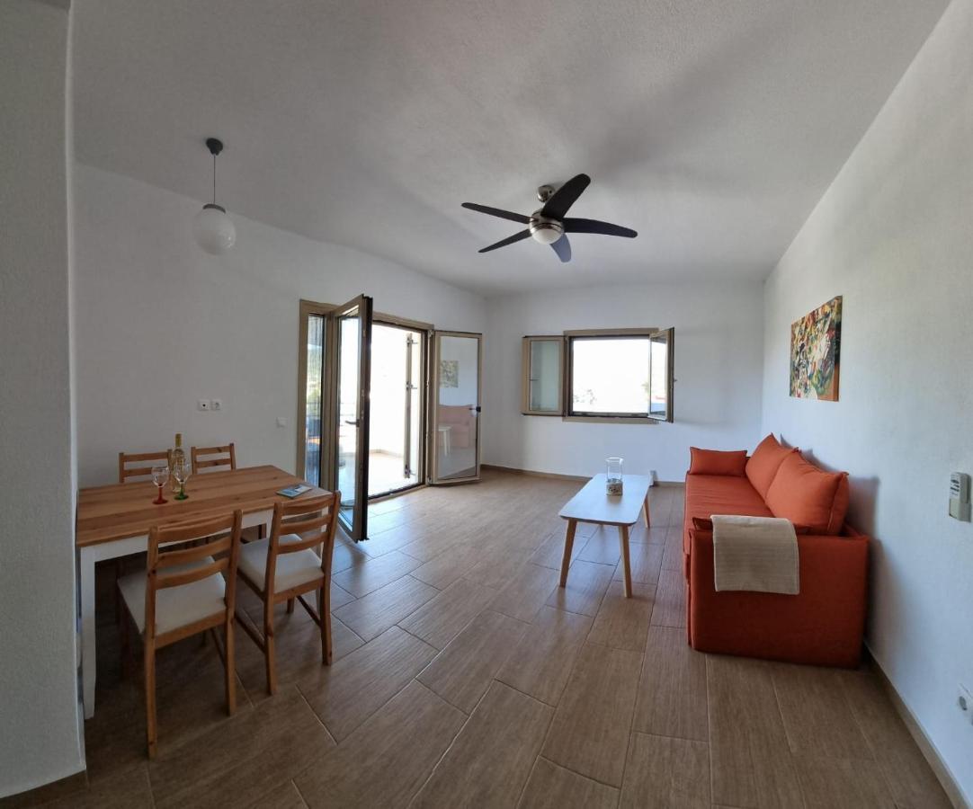 Skiathos Lagoterra Apartments Bagian luar foto